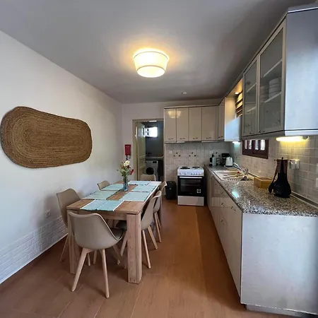 Διαμέρισμα Lemon Tree *